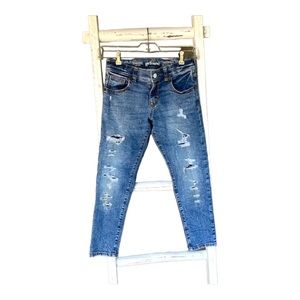 Gymboree girlfriend distressed jeans,  size 7 Elastic waist adjustable tabs EUC!